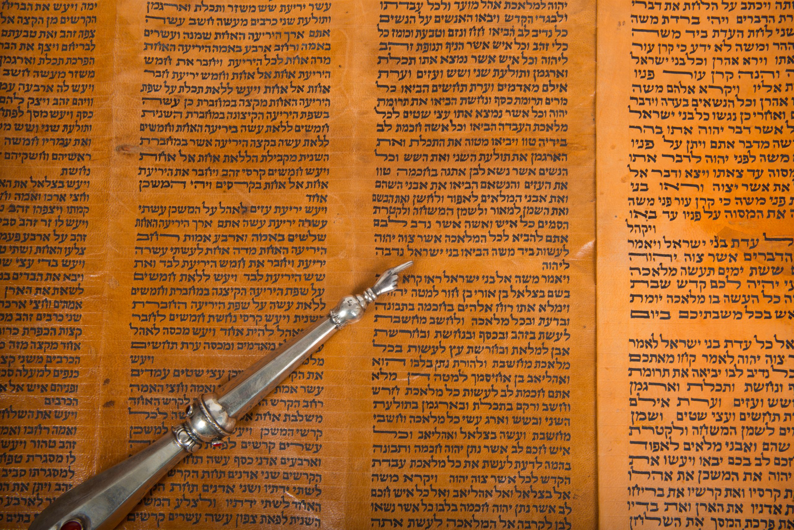 The Unique Laining of Simchas Torah