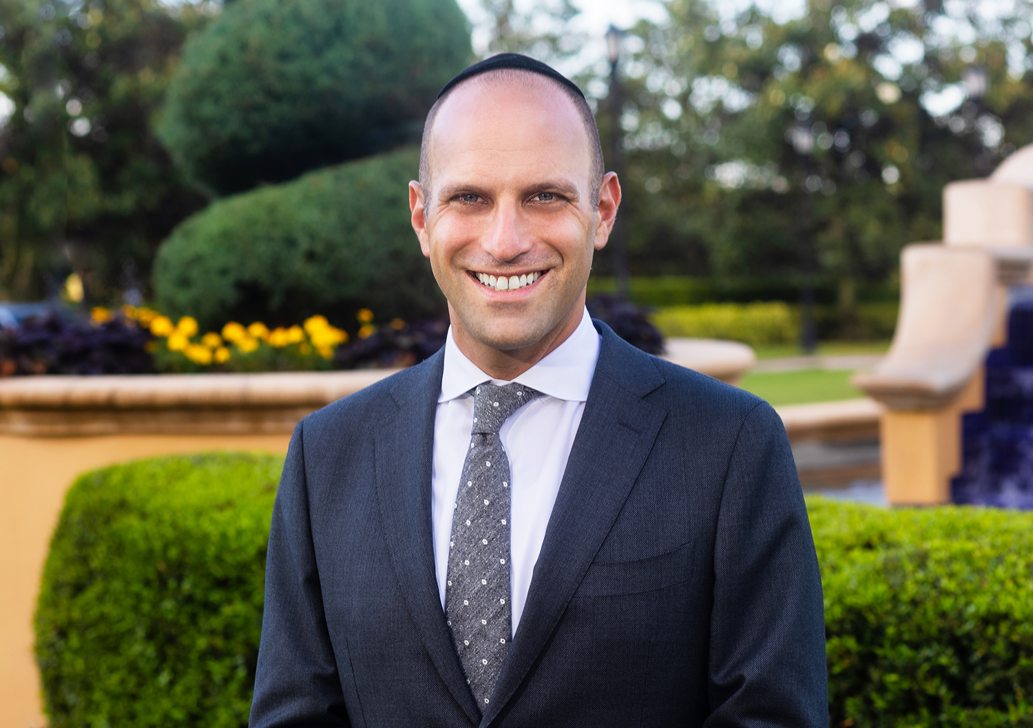 Prioritizing Chesed: OU Board Member and Advocacy Center Chairman Yitzie Pretter